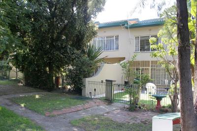 3 Bedroom Duplex for Sale in Halfway Gardens, Midrand - Gauteng